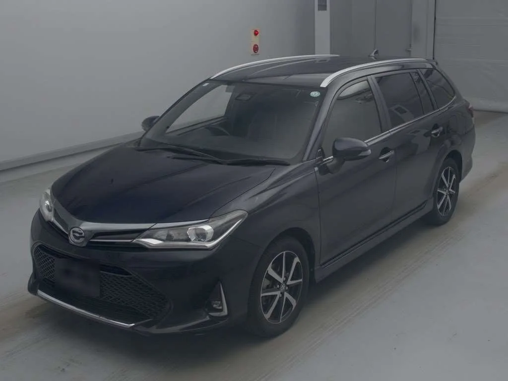 Toyota Corolla Fielder NRE161G 2018